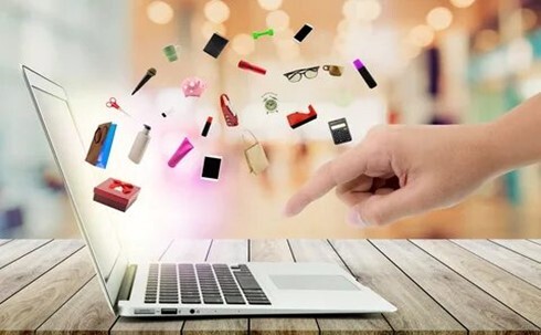 Products to sell through an ecommerce store